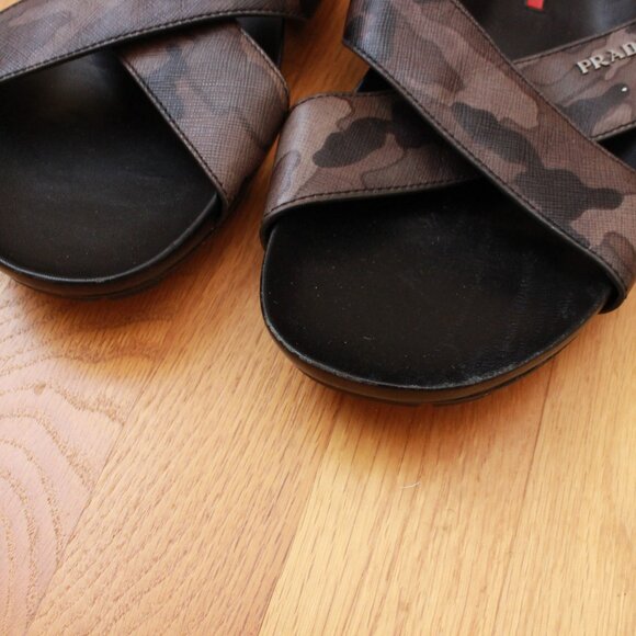 Prada Men's Criss Cross Camo Print Sandals Size 8 - Picture 4 of 11